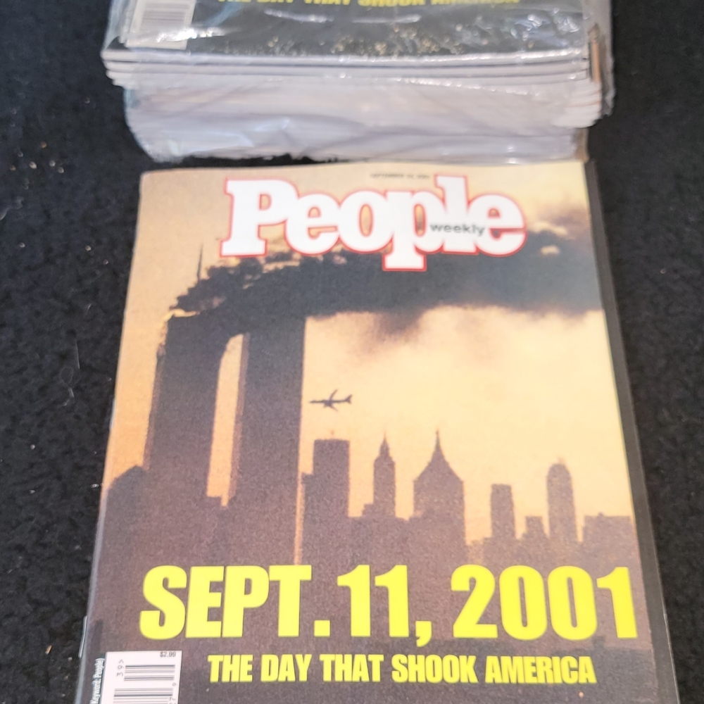 People Weekly Magazine September 24 2001 Twenty Ye - Picture 8 of 9